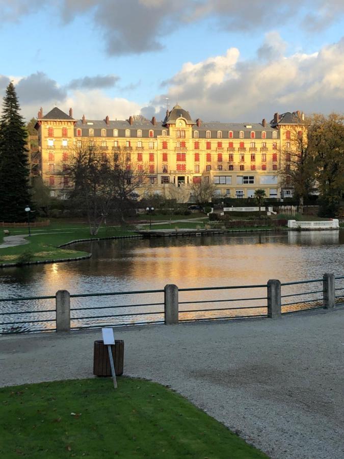 Bagnoles de l'Orne Normandie Manoir De La Prise Tarot Bed & Breakfast エクステリア 写真